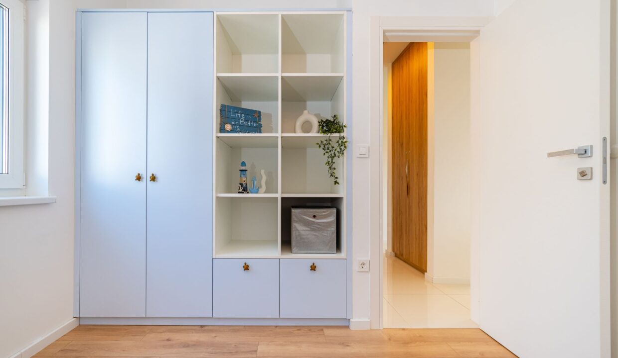 PHOTO-2025-03-28-12-48-19